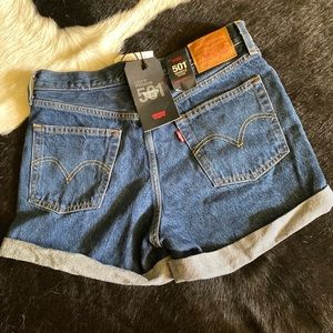 Levi’s High Rose Shorts